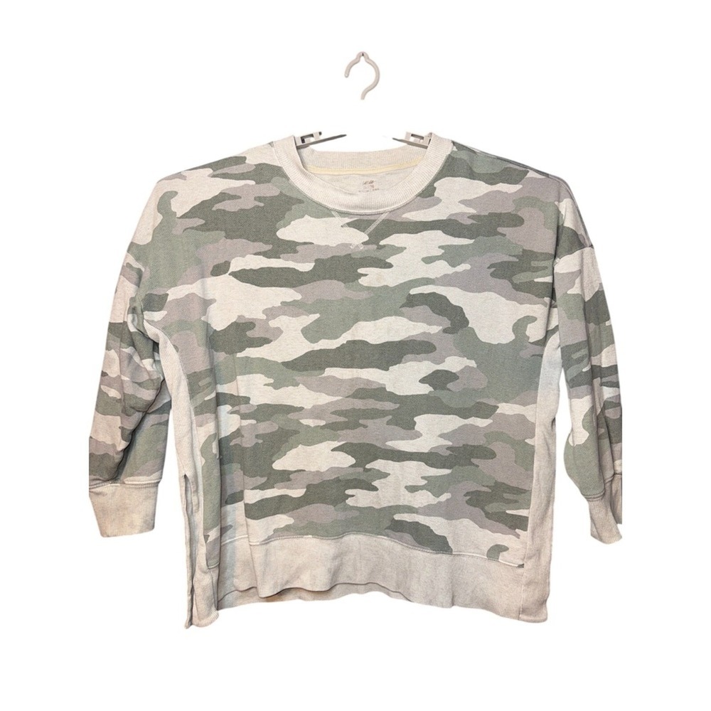 Aerie Womens XL Camo Crewneck Sweatshirt Green Grey Oversized Ribbed Side Slits